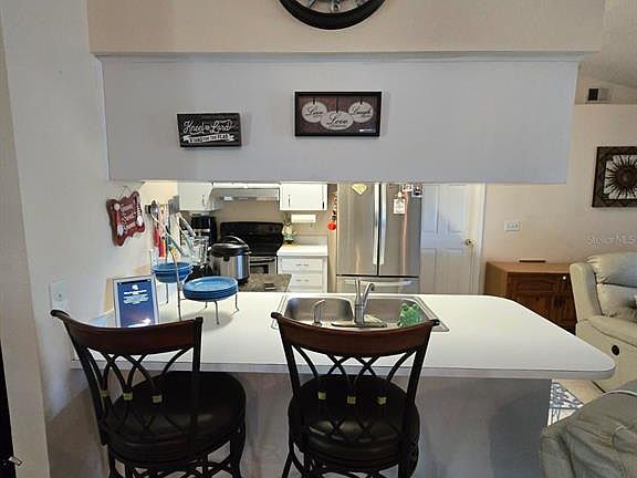 4th image of 7818 Lewis Rd