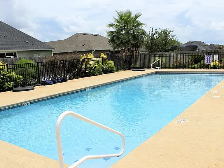 3927 Crusader Ct — Photo 19