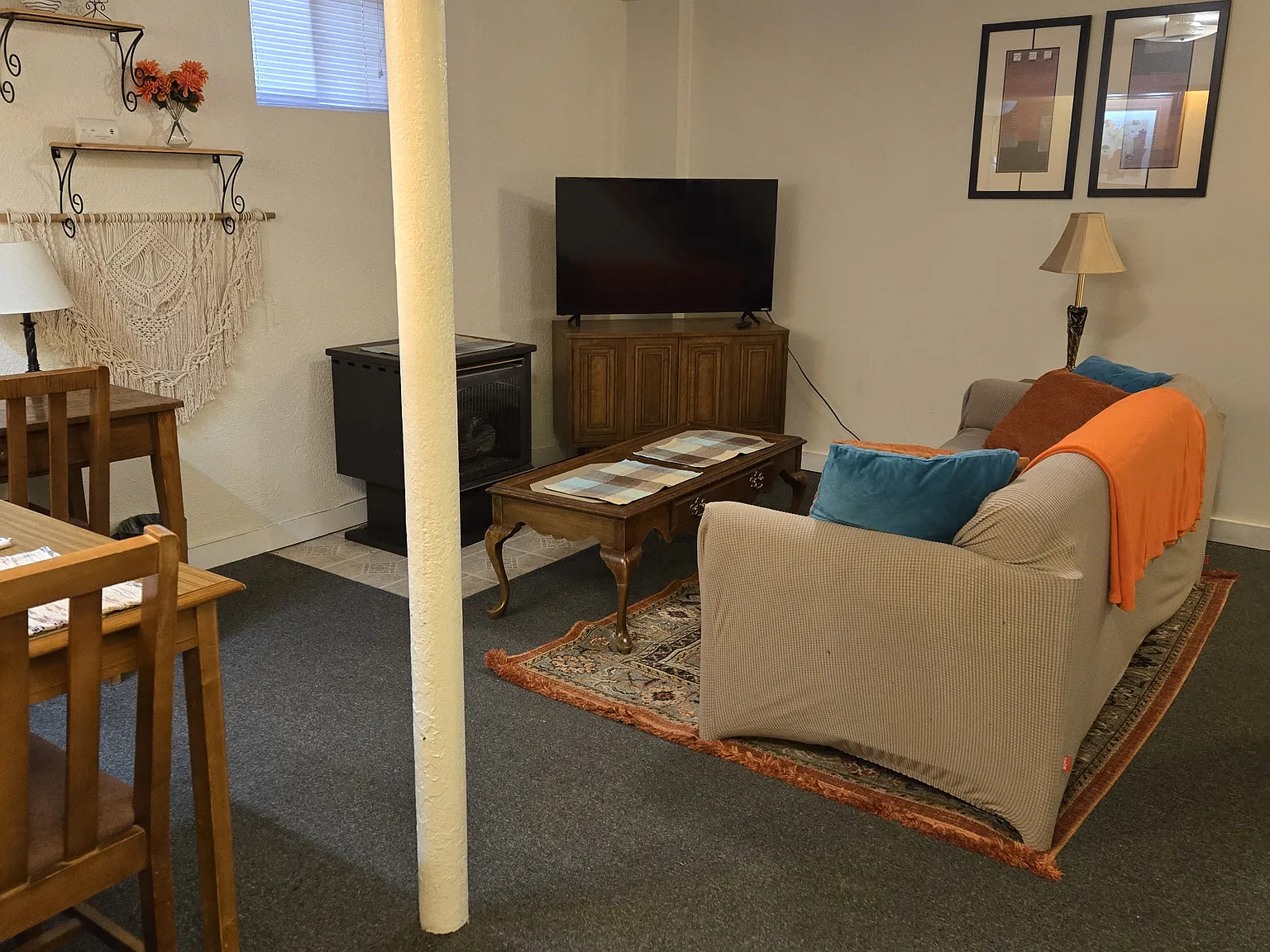 1 bed, 784 sqft, $975 — Photo 2