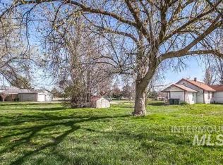 2825/2835 N Meridian Rd, Meridian, ID 83646