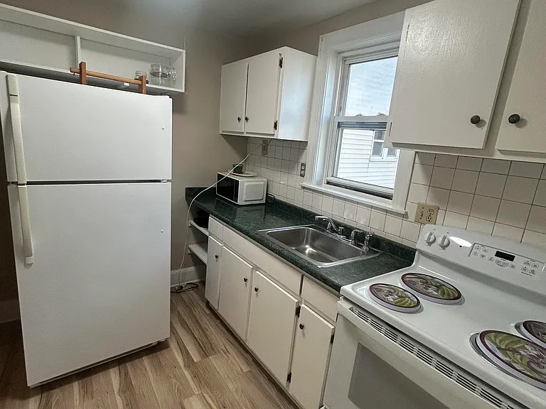 178 Brighton Ave #6 — Photo 4