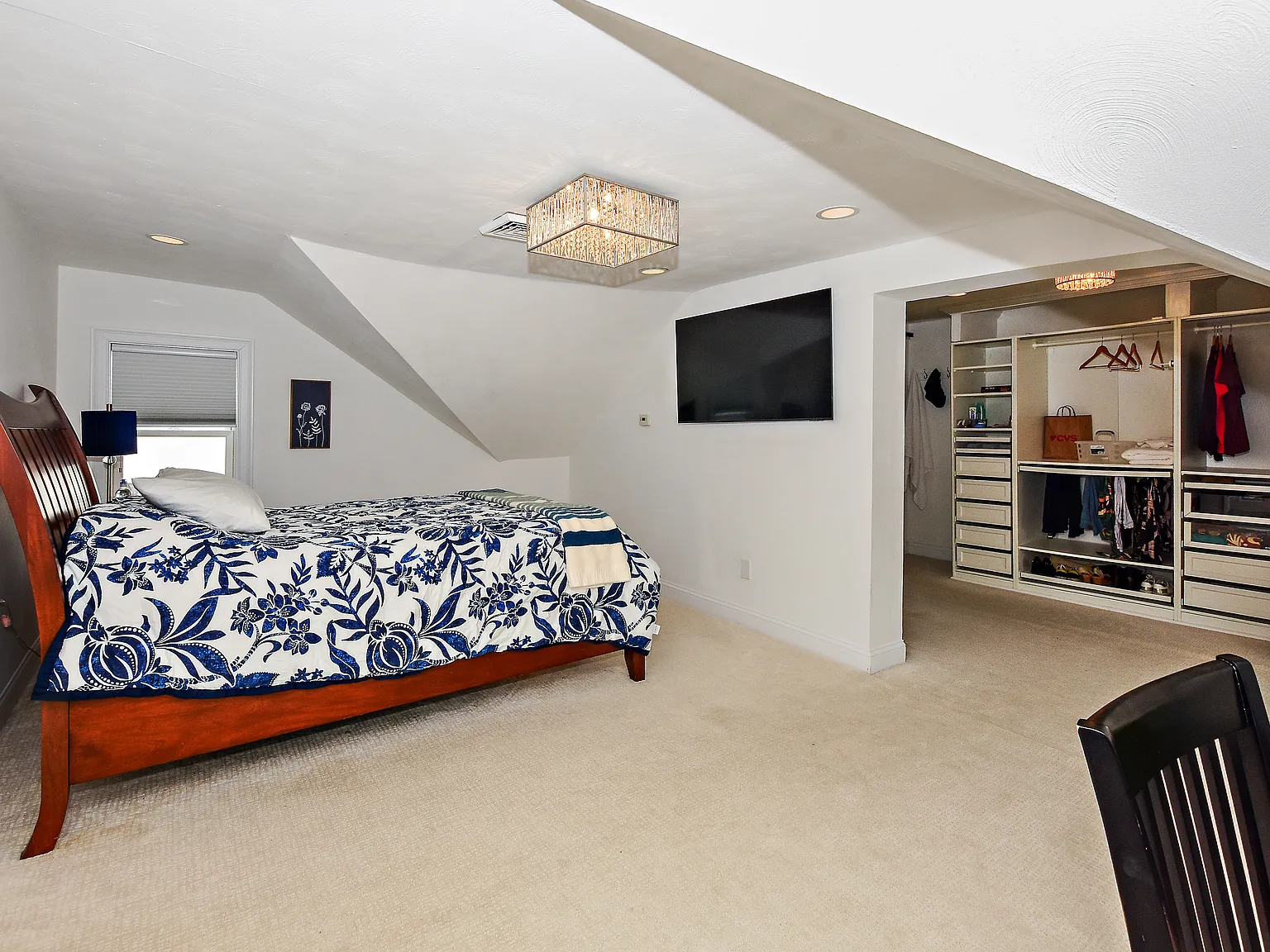 4 bed, 3100 sqft, $1,250 — Photo 3