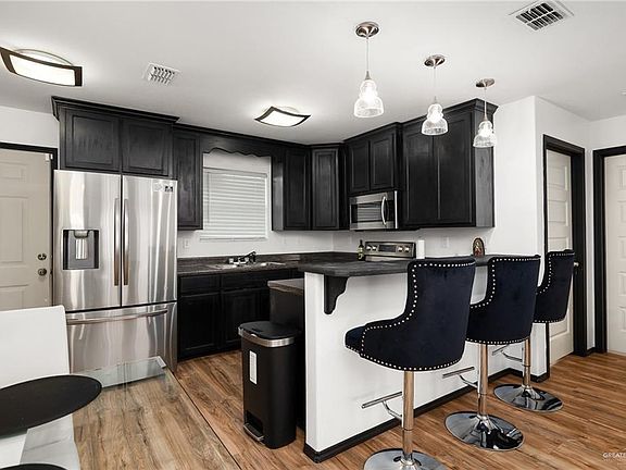 5th image of 11703 Abasolo St
