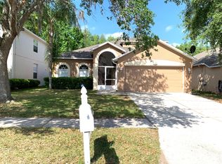 10208 Grant Creek Dr, Tampa, FL 33647