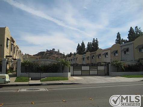 1st image of 851 S Mollison Ave Unit 13