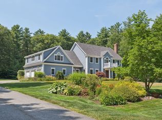 35 Paddock Way, Falmouth, ME 04105