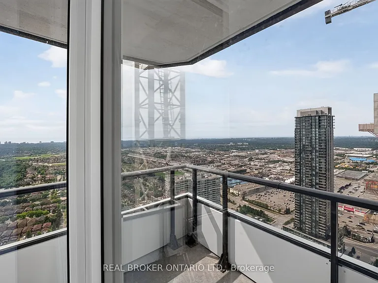 448 Burnhamthorpe Rd W #4111 — Photo 26