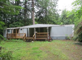 80 N Wigeon Pl, Hoodsport, WA 98548