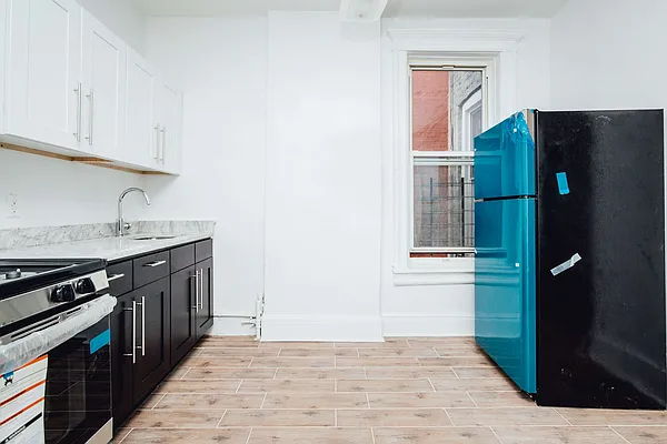 Rented by Nooklyn NYC LLC | media 30