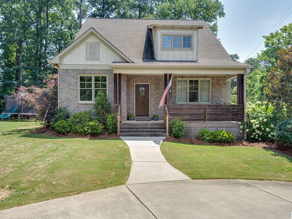 1st image of 811 Cable Dr