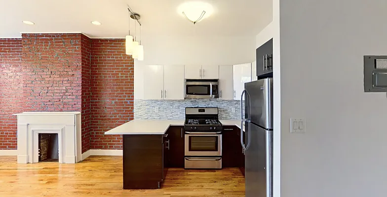 Rented by Evergreen Realty & Investments | media 2