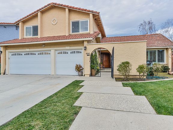 2nd image of 6640 Neptune Ct