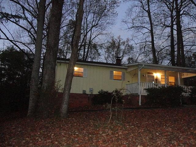 2nd image of 85 McMurtry Rd