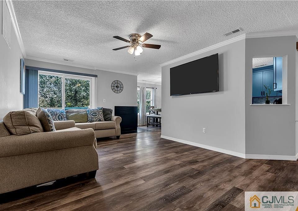 56 Farnham Sq 256, Parlin, NJ 08859 Zillow