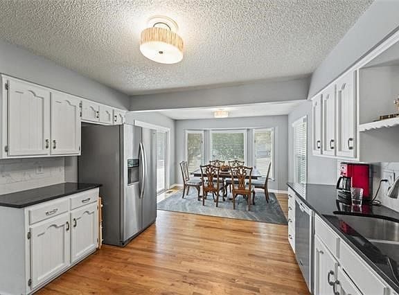 4th image of 109 SE Mount Vernon Dr