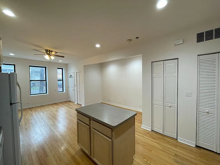 2164 W Bowler St #1 — Photo 3