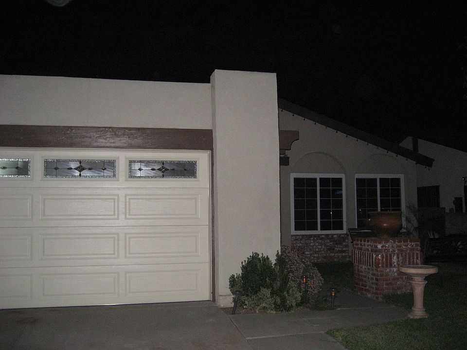 Beautiful House in a nice neighborhood