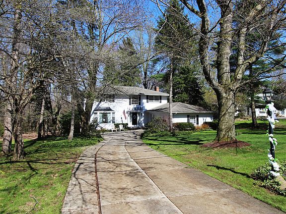 3rd image of 17495 Merry Oaks Trl