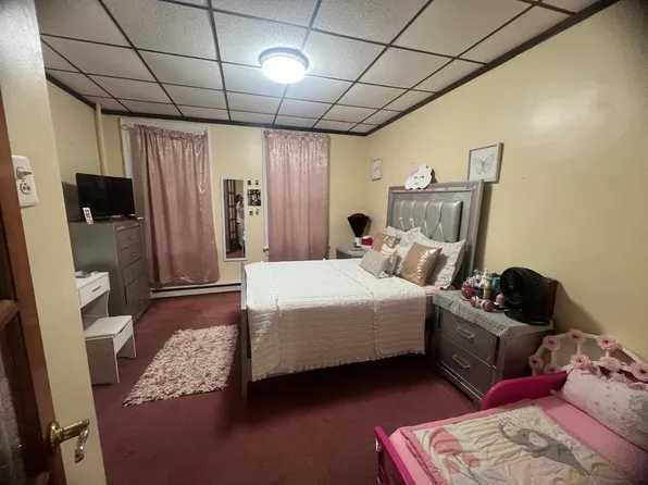 135 S 12th St #1, Easton, PA 18042