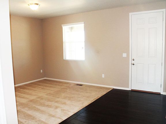 Living Room/Dinning Room