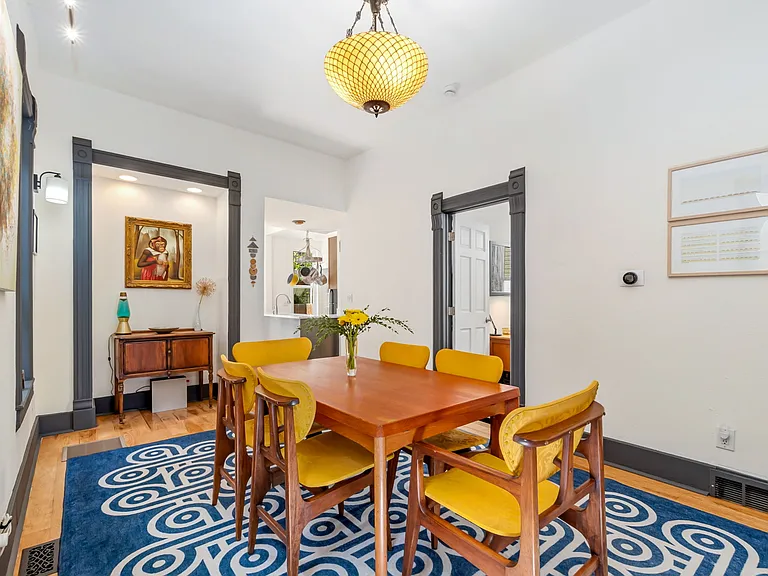 2523 California St — Photo 9