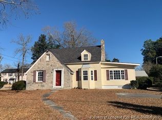 1002 Iona St, Fairmont, NC 28340