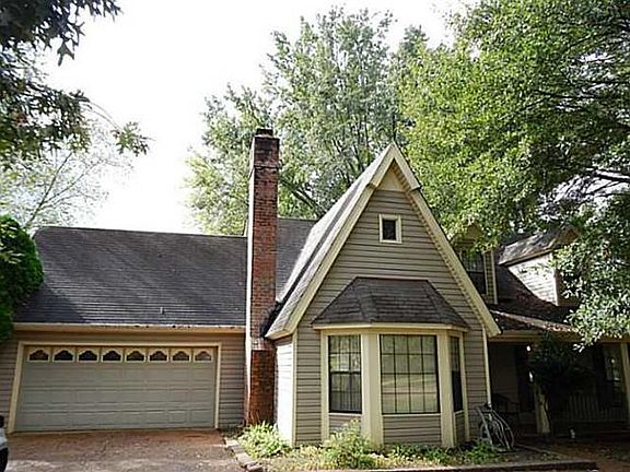 2nd image of 8419 Chimneyrock Blvd