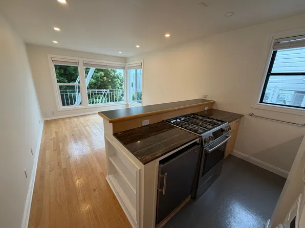 North Point, 760 N Point St APT 204, San Francisco, CA 94109