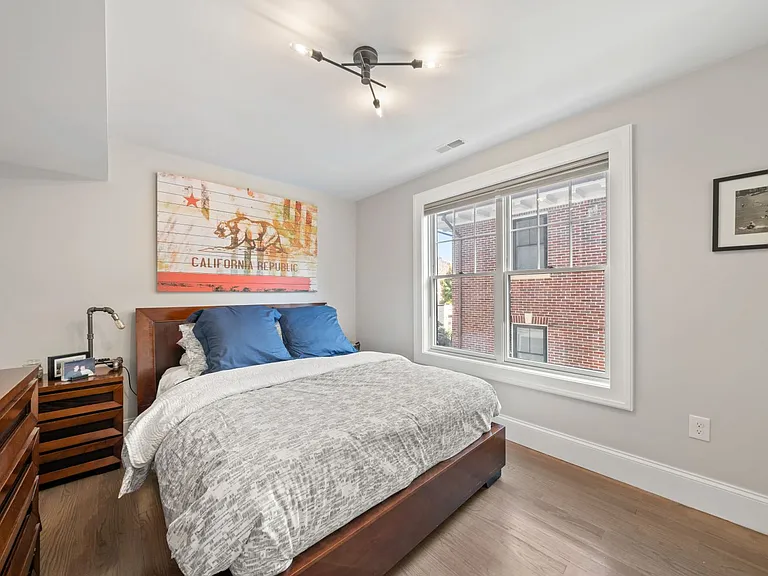 55 Hutchings St #4 — Photo 23