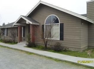 3914 Avenue 400, Kingsburg, CA 93631