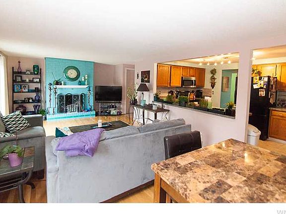 4th image of 232 Wedgewood Dr