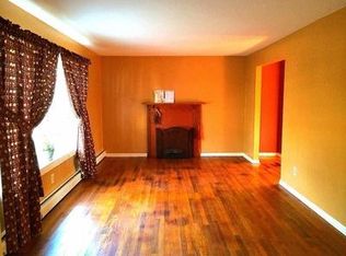 5 Chandler Rd, Edison, NJ 08820