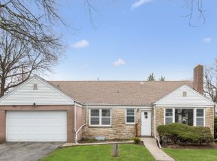 1540 Fowler Ave, Evanston, IL 60201