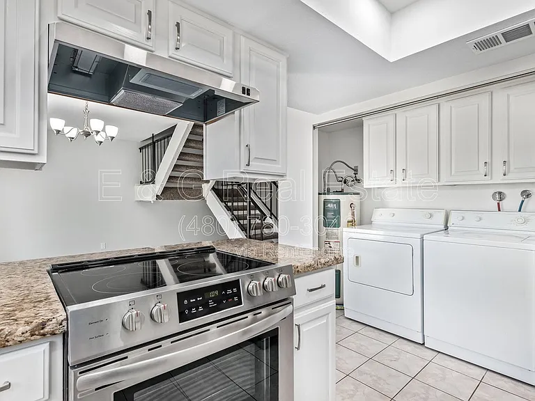 3905 S Mill Ave — Photo 10