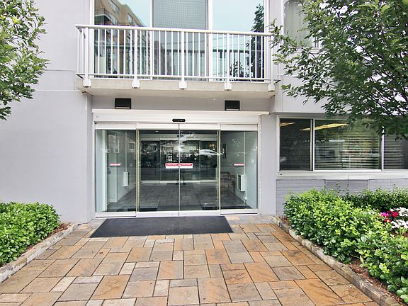 2nd image of 1 Strawberry Hill Ave APT 3A