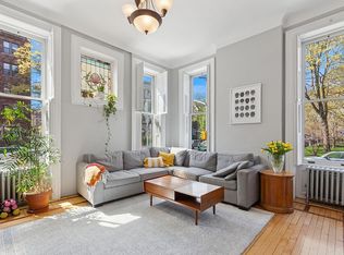 385 Clinton Ave APT 1N, Brooklyn, NY 11238