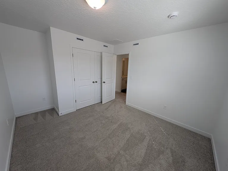 1578 W Viola Ln — Photo 29