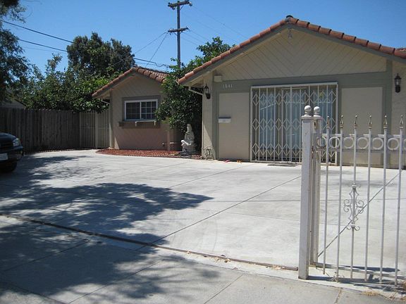 3rd image of 1841 McLaughlin Ave