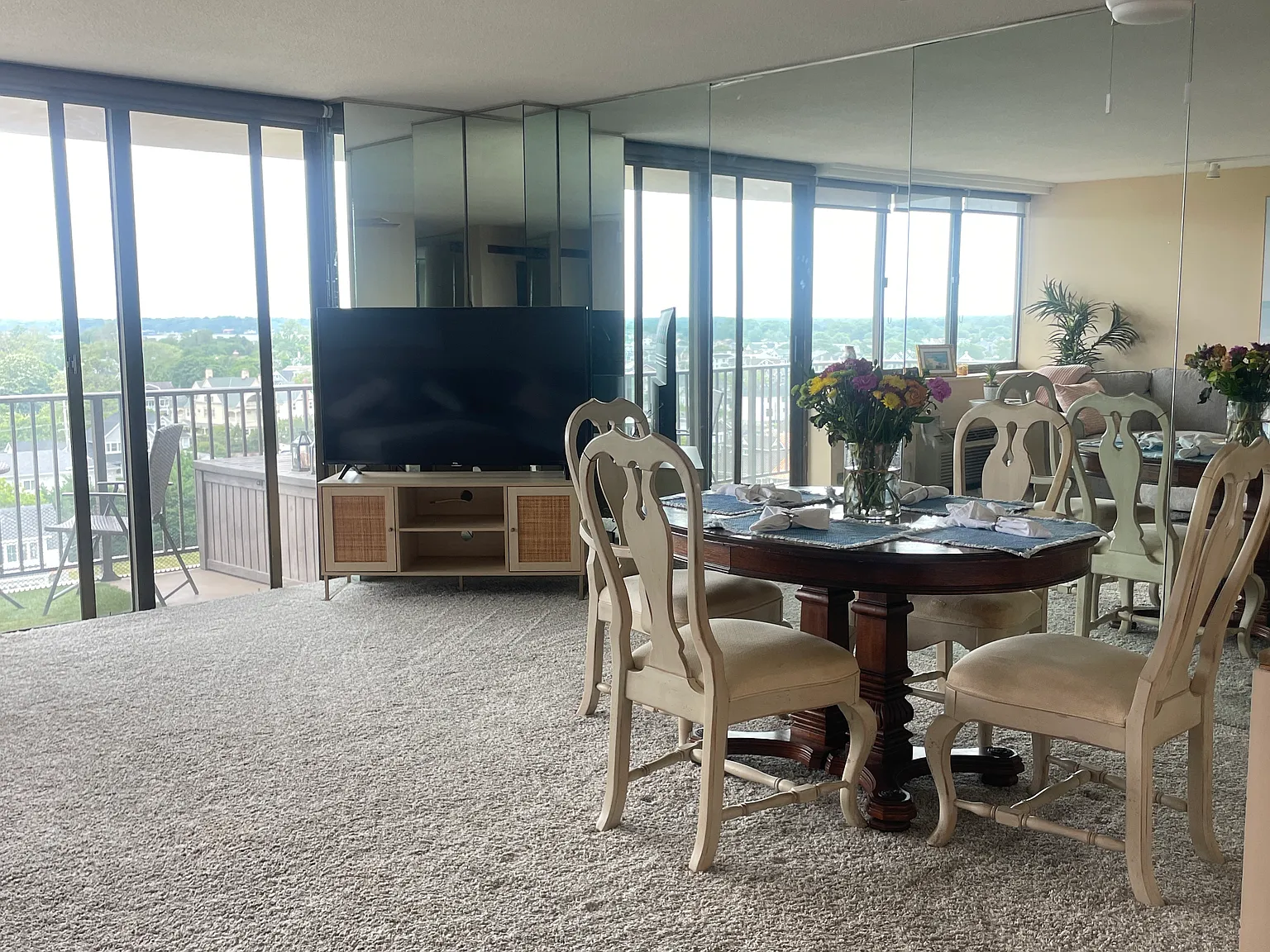 55 Ocean Ave — Photo 4