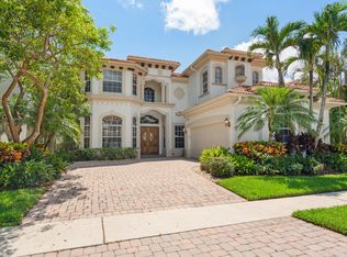 8174 Valhalla Dr, Delray Beach, FL 33446