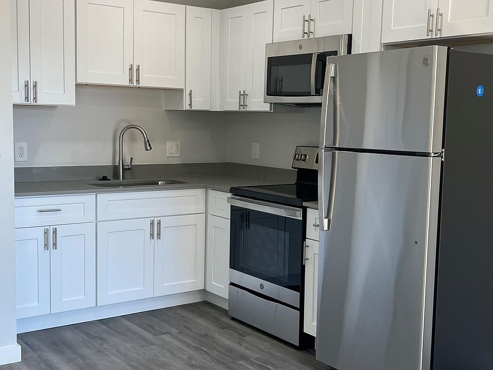 1st image of 6535.5 N 17th Ave