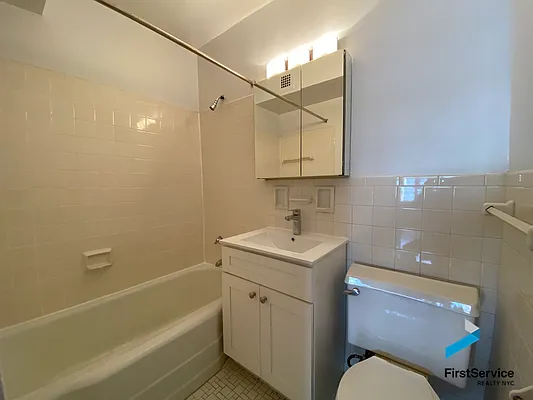 Rented by FirstService Realty (legacy) | media 23