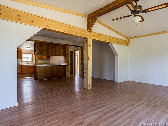 4th image of 3315 E Persimmon Dr