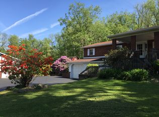 1048 Boquet Rd, JEANNETTE, PA 15644