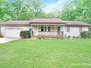 1522 E McMillan Rd, Muskegon, MI 49445