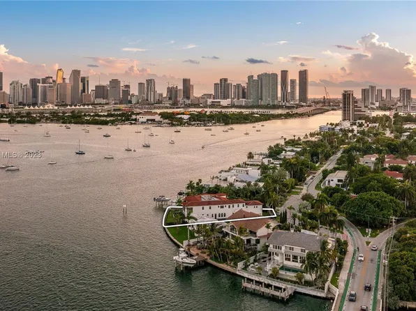 1384 S Venetian Way, Miami Beach, FL 33139