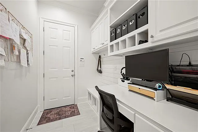 17363 Fox Glove Ave — Photo 23