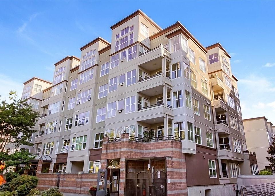 1st image of 10045 NE 1st St Unit 522