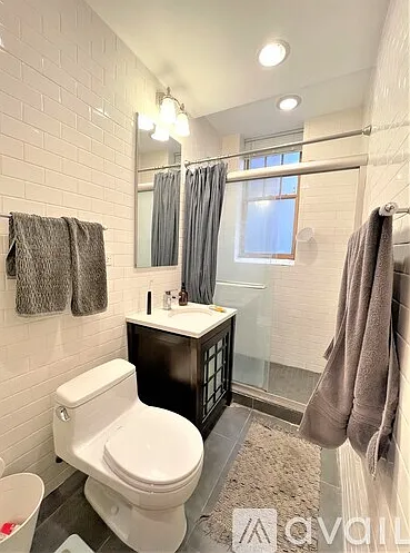 1354 W Carmen Ave #1F — Photo 20