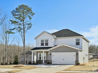 2411 Chartwell St, Stanley, NC 28164